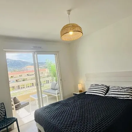 Lumio, 3 Pieces, 4 Personnes - Fr-1-63-358 Apartmán *